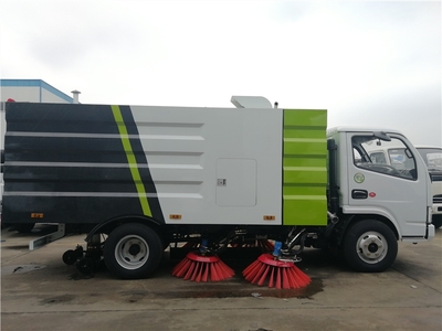 城市清洁的得力助手 从工业到街道的扫地车系列概览