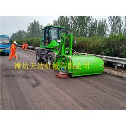 天洁机械 料场货场清扫利器——高效扫路车与吸尘车系列解析