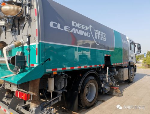 创新无止境 中国重汽青岛重工发布全新智联搅拌车与吸尘车系列